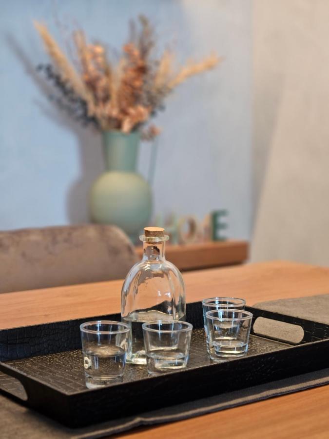 Calm & Dreamy Luxury Apts Pirgos  ภายนอก รูปภาพ