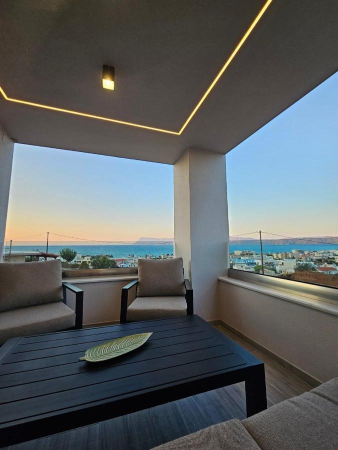 Calm & Dreamy Luxury Apts Pirgos  ภายนอก รูปภาพ