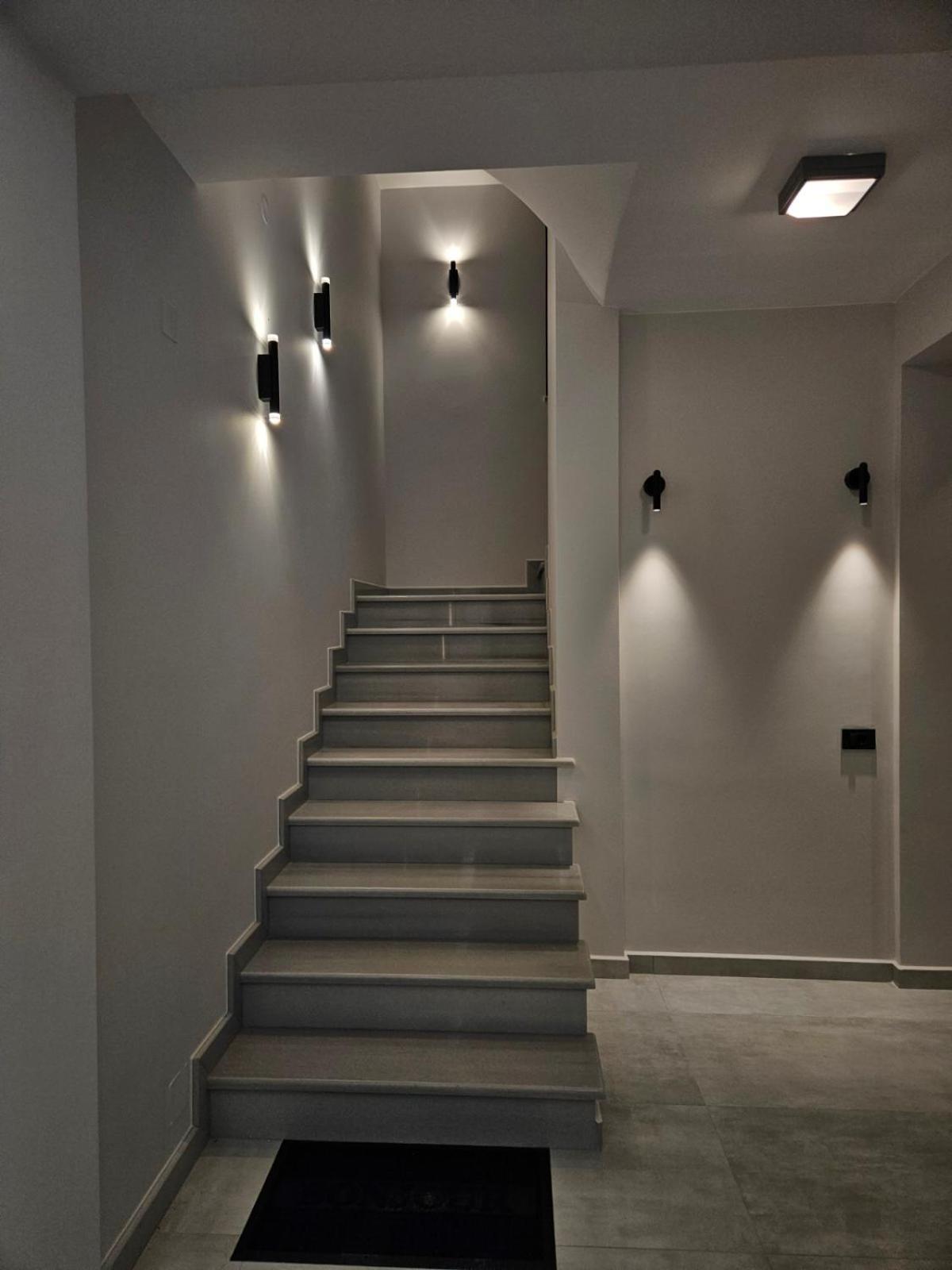 Calm & Dreamy Luxury Apts Pirgos  ภายนอก รูปภาพ